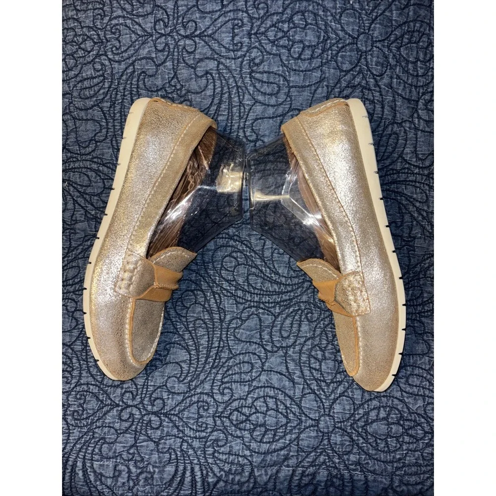 Frye Women's 8.5 M Sedona Seam Tan Leather Metallic Gold Loafer Shoes Flexible
